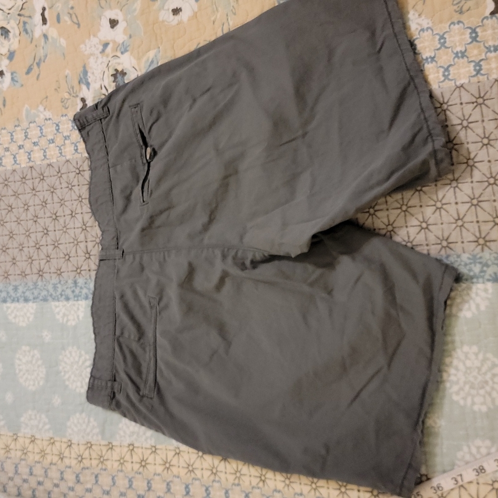 American Rag Mens slate gray shorts Size 32 - Picture 6 of 9